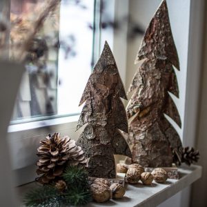 Weihnachtsdeko aus Holz - Rindenholzdeko