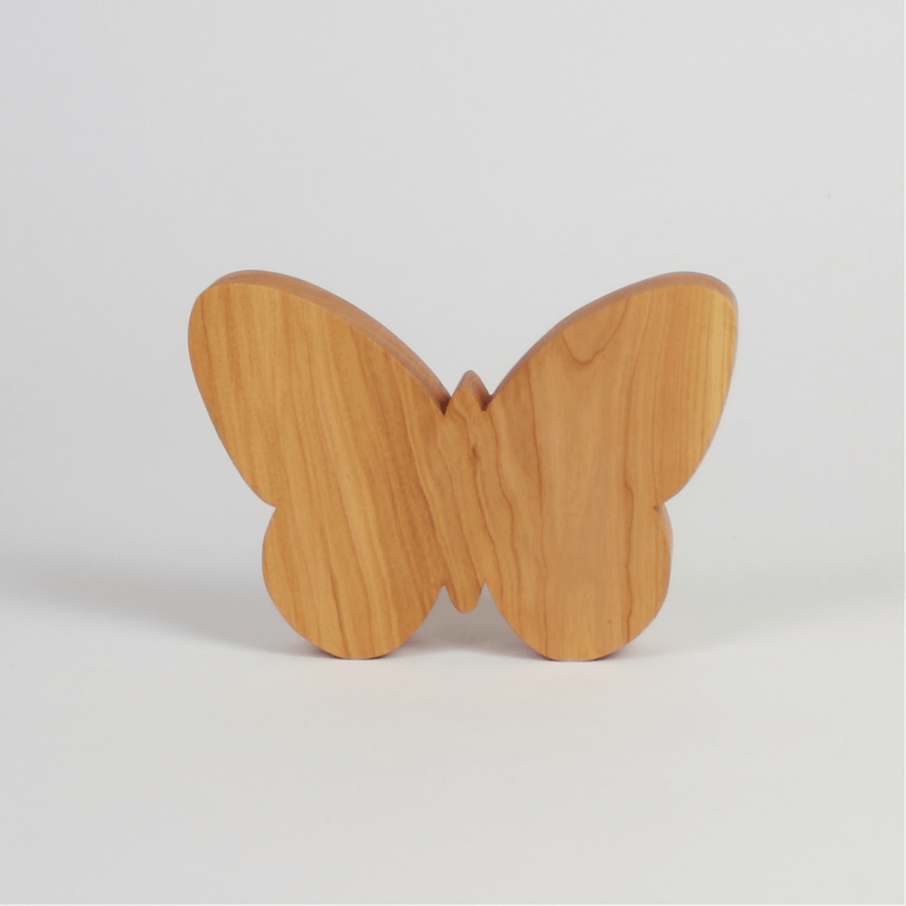 Holzschmetterling als Ostergeschenk