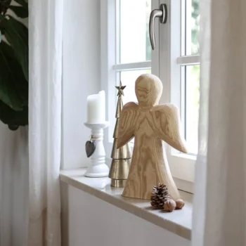 Schutzengel_Holzengel_Weihnachtsengel_Weihnachtsdeko-min