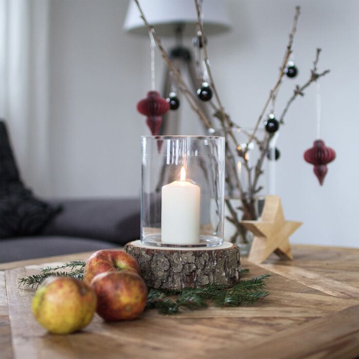 Windlicht handgemacht aus einer Baumscheibe